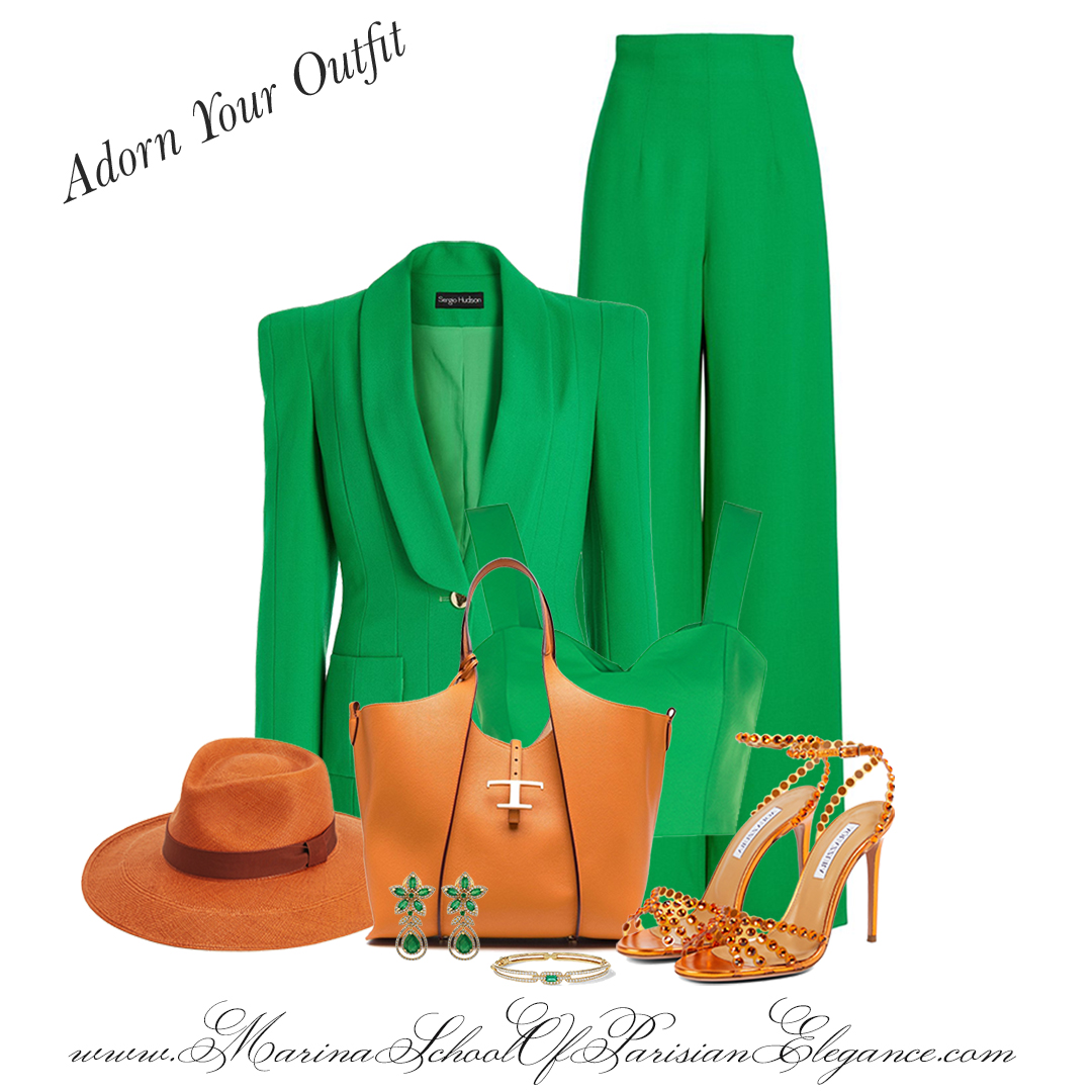 Colorful suits – add a pop of color to your meeting suit! Outfit with heeled sandals