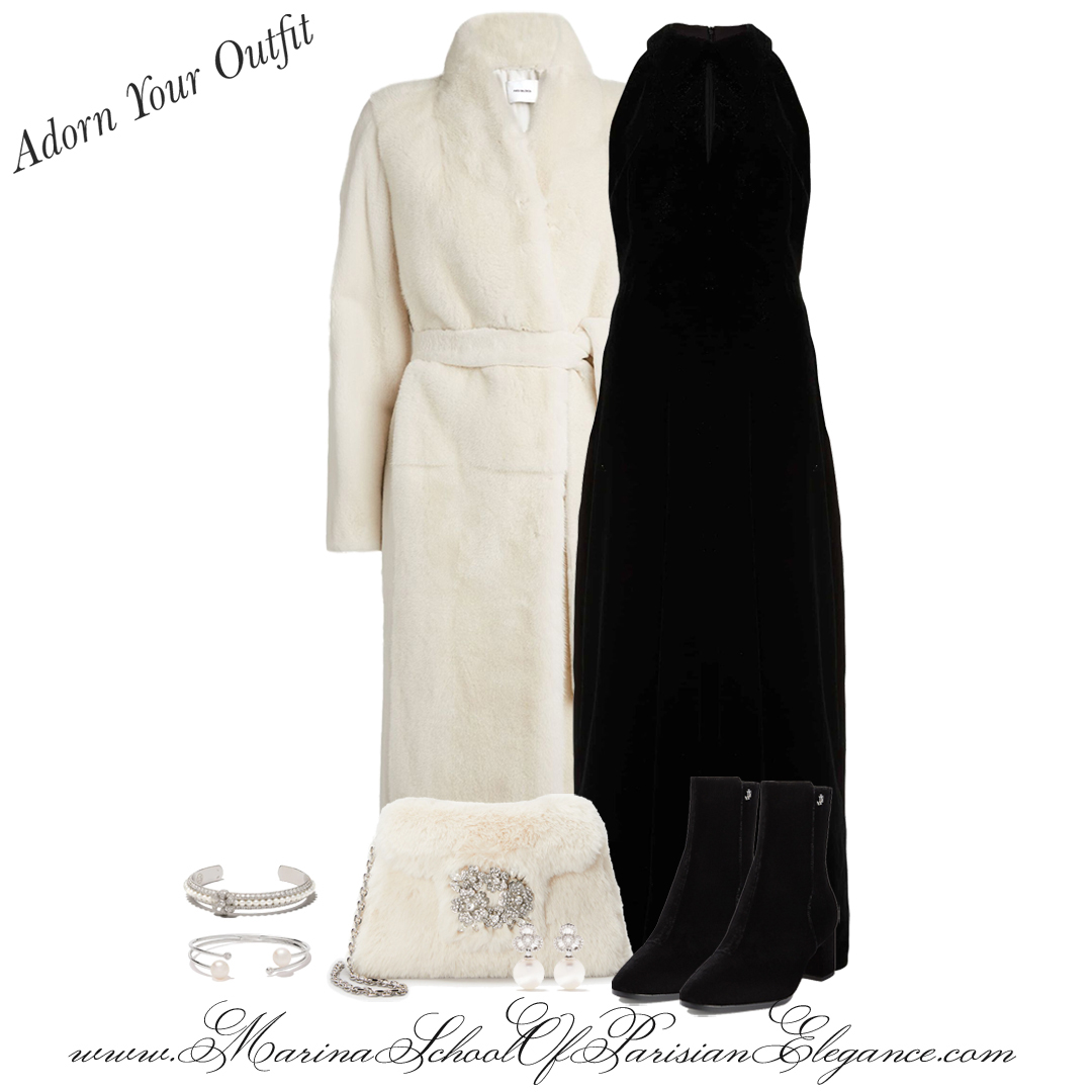Outfits for New Year's Eve: Velvet Sleeveless Halter Gown in black